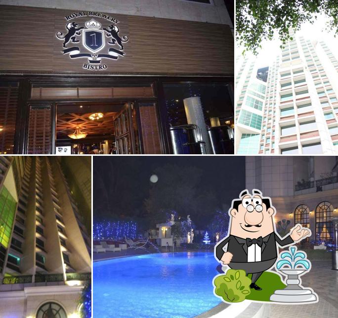 Enjoy the view at the outside area of Royal China