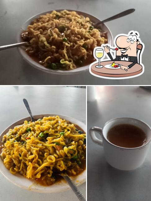 Food at Kanha family restaurant