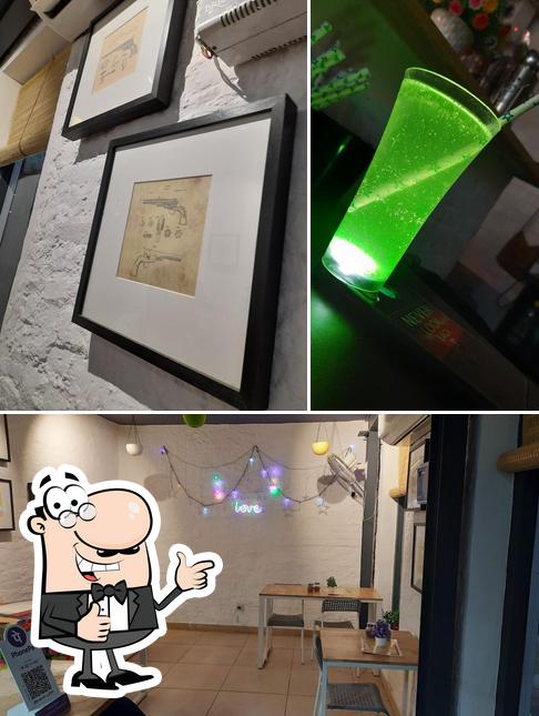 Here's a photo of The Burg Room