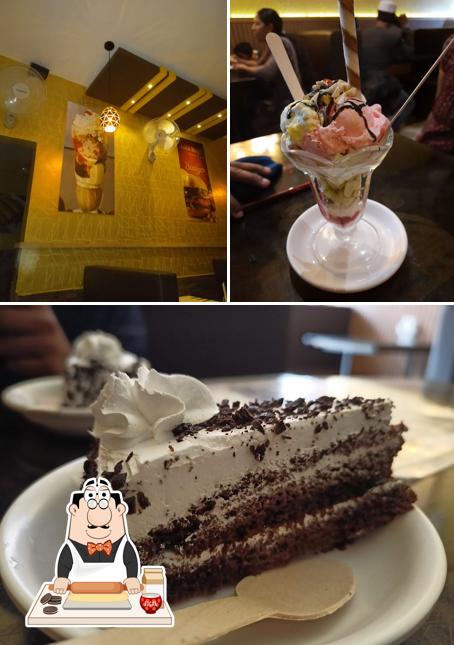 JUICE MAGIC serves a variety of sweet dishes