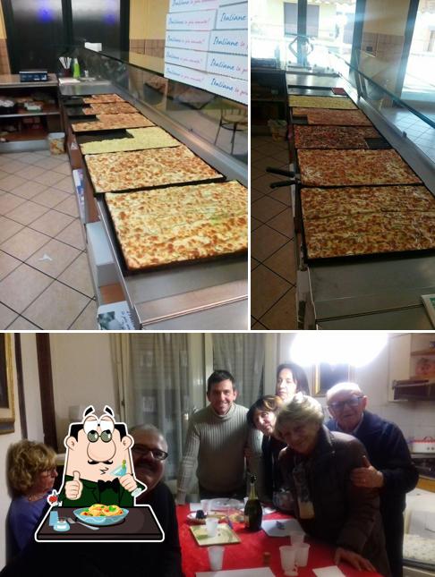 Pizzeria Del Sole Frosinone si caratterizza per la cibo e tavolo da pranzo