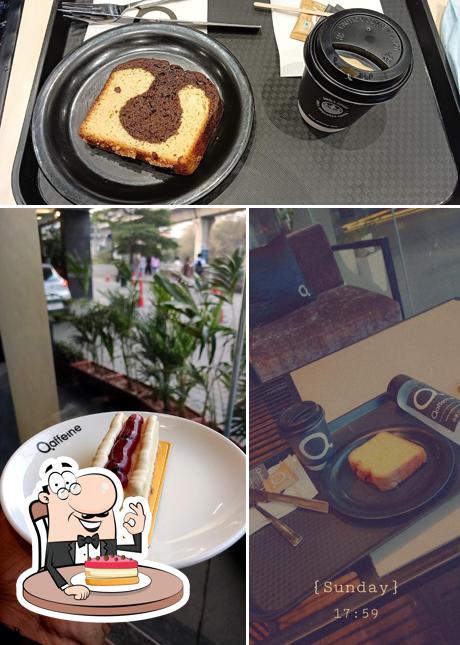Cheesecake at Qaffeine