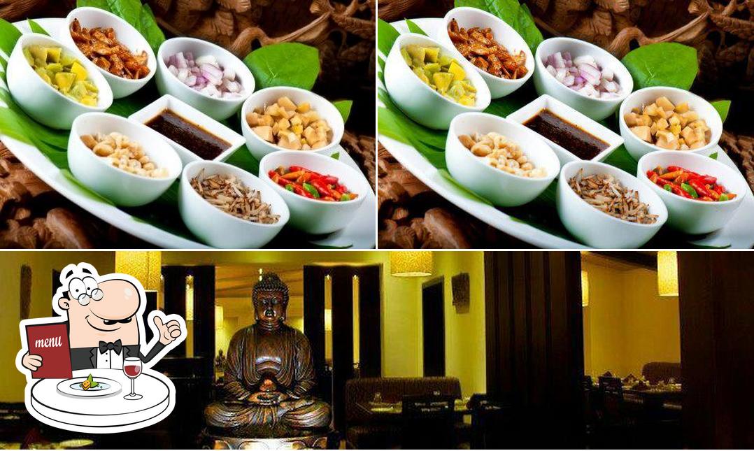The picture of food and interior at GRAND SIAM