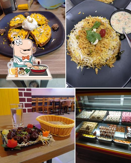 Fried rice at Tinkle Restro Cafe