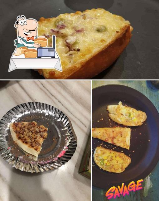 Garlic bread at William John's Pizza (Chandkheda)