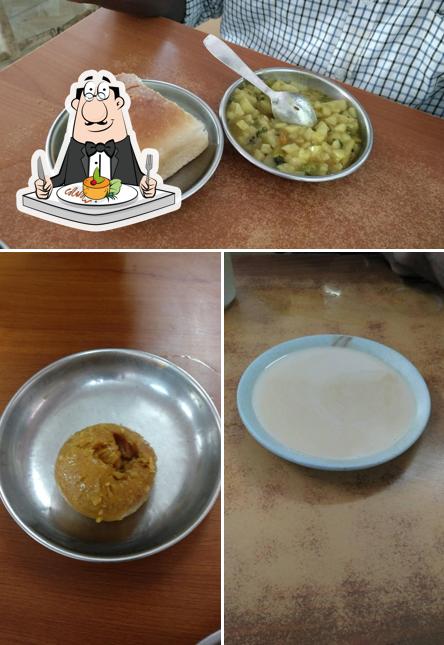 Food at Cafe Aram