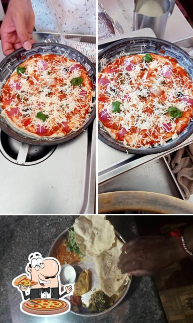 Order pizza at Gurugunta Amareshwar Lingayatha Kanavali