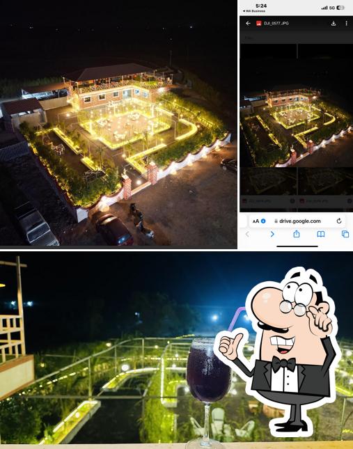 Mahiraj garden and Terrace restaurant