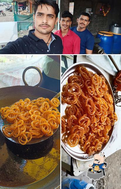 हरियाणा जिलेबी सेंटर मेहकर is distinguished by food and exterior