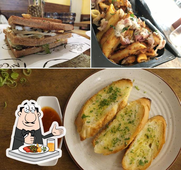 Meals at Amigo's Café