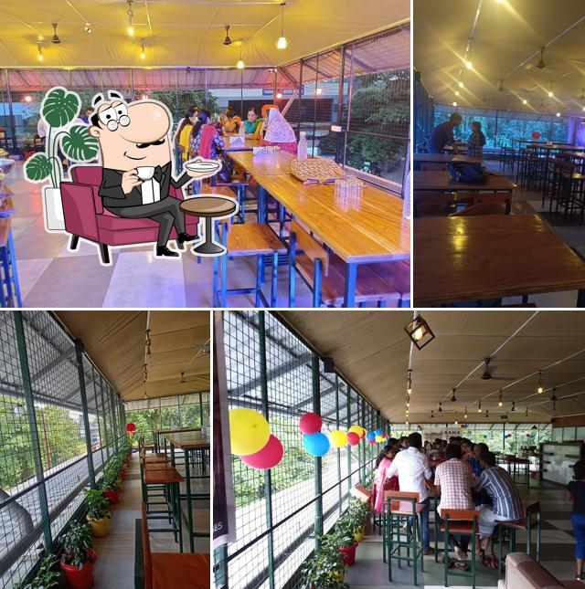 The interior of Café Pizzeria Thodupuzha