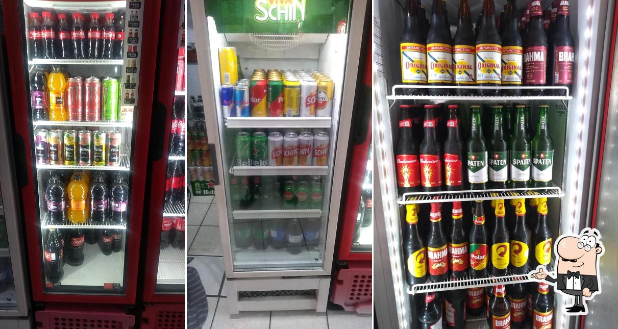 Veja imagens do interior do Esquina Lanches