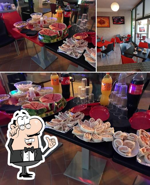 Gli interni di Glamour Cafè
