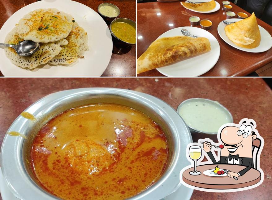 Meals at Pai Tiffins