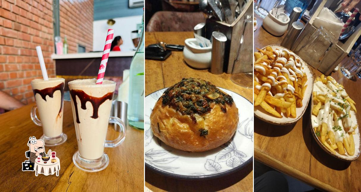 Food at Sugar Quotes Cafe