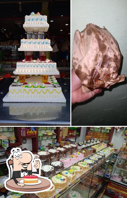 Here's a picture of Thendral bakes