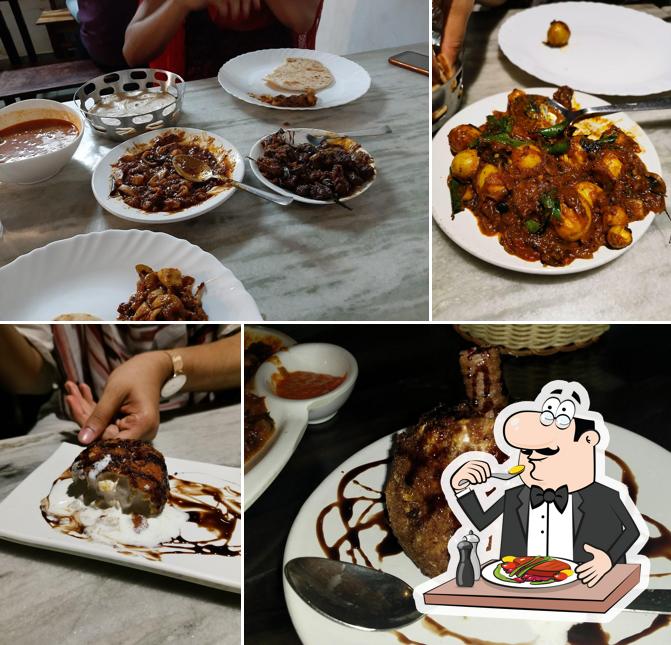 Food at Aali Bhai's Thattukada - Kozhikode Beach