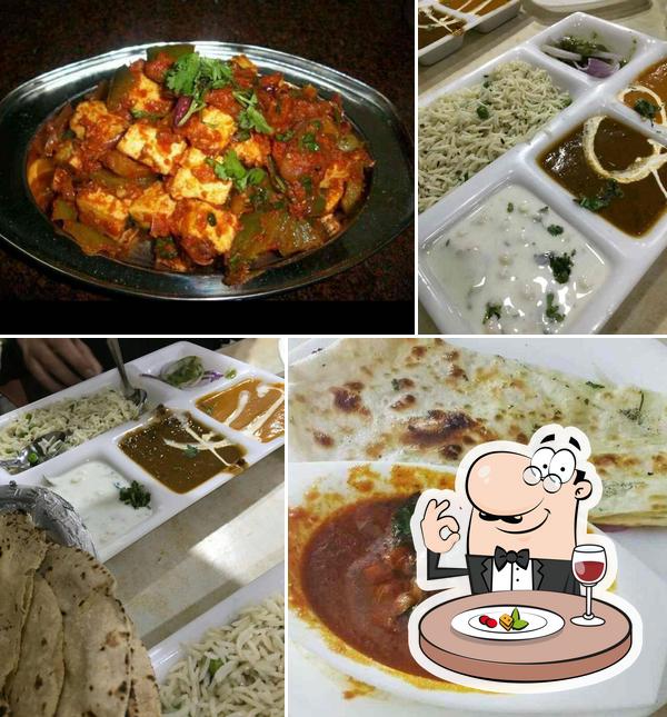 Food at Apni Rasoi