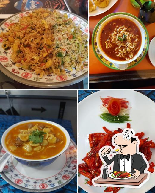 Meals at Himalayan Feast