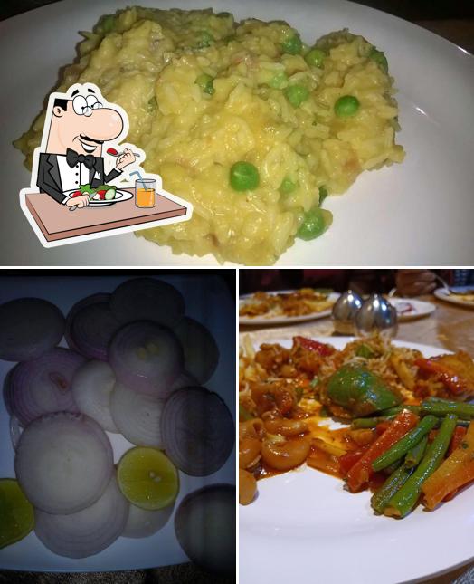 Food at RAJVEE FOOD CORNER