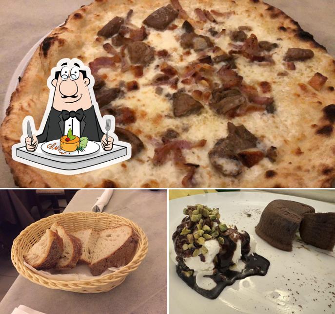 Cibo al Ristorante Pizzeria Il Bacio Perugia Centro