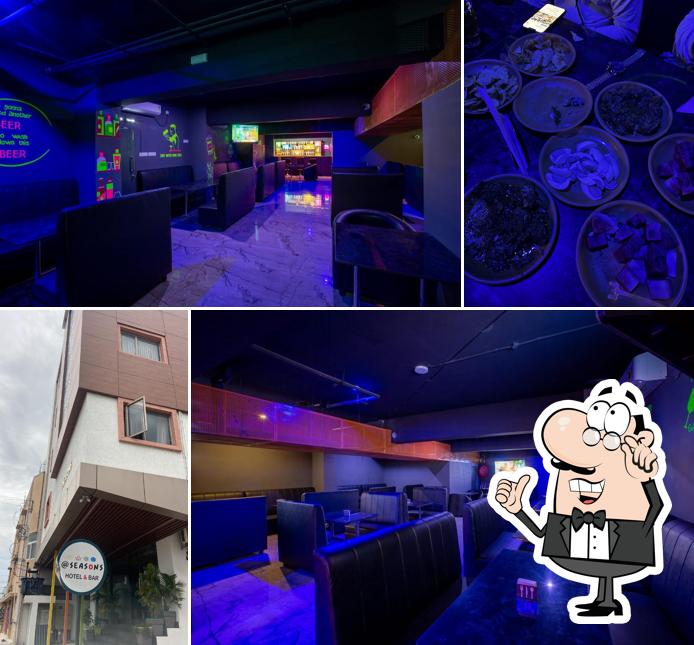 Check out how Buck's Bar looks inside