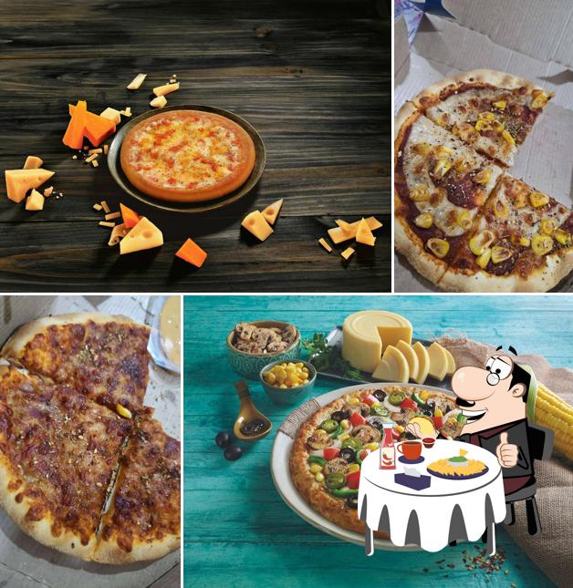 Cheese plate at Domino's Pizza