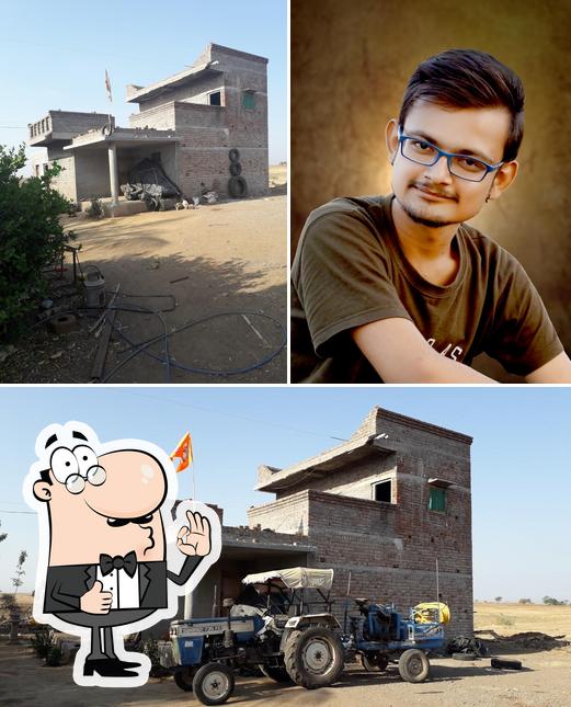 Jadhav beer& wine shopee