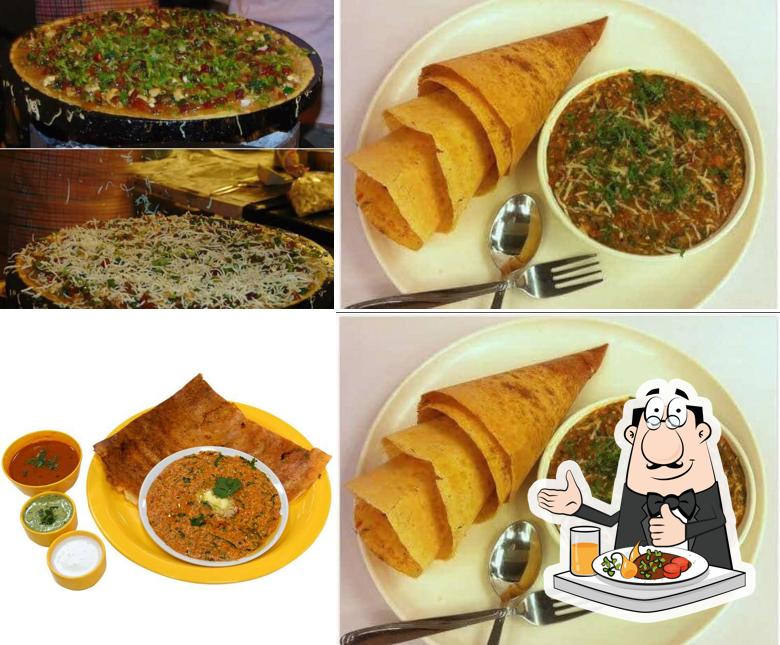 Food at BALAJI CHARCOAL DOSA