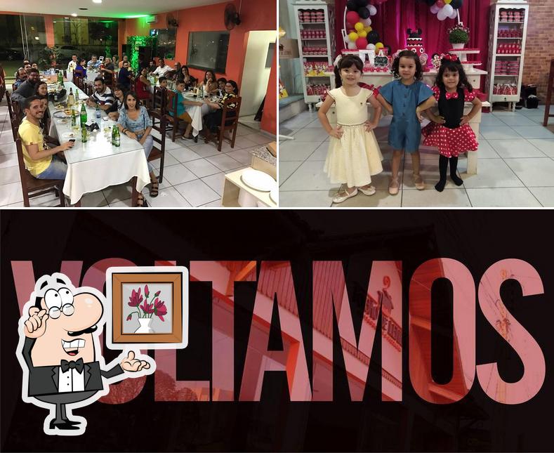 Veja imagens do interior do Restaurante e Pizzaria Fogão de Lenha Buffet - Santa Cruz