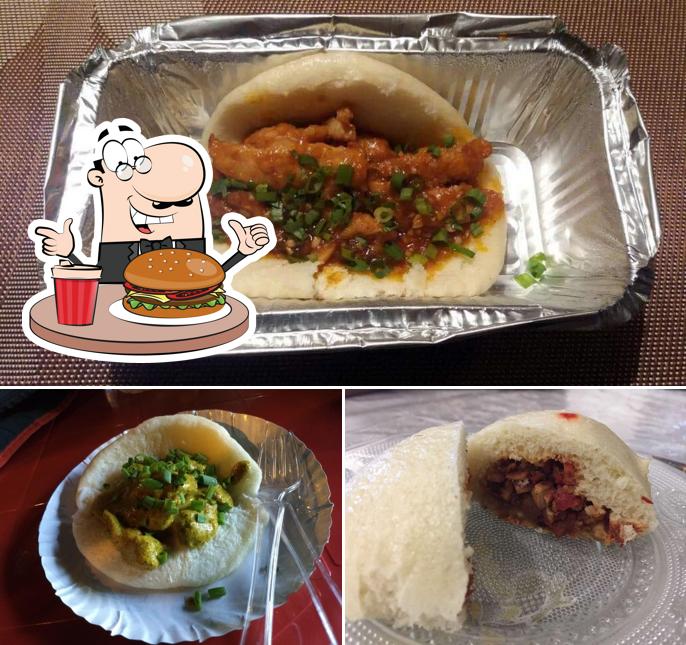 Order a burger at Pou Chong Ming Dimsum
