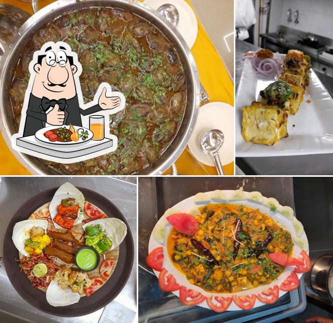 Food at SAMADHANA PURE VEG AC FAMILY RESTAURANT (Best Restaurant in Kalaburagi / Gulbarga)