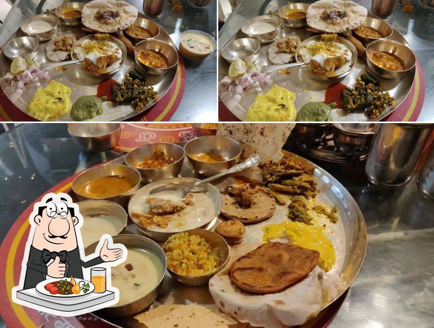 Meals at That Baat