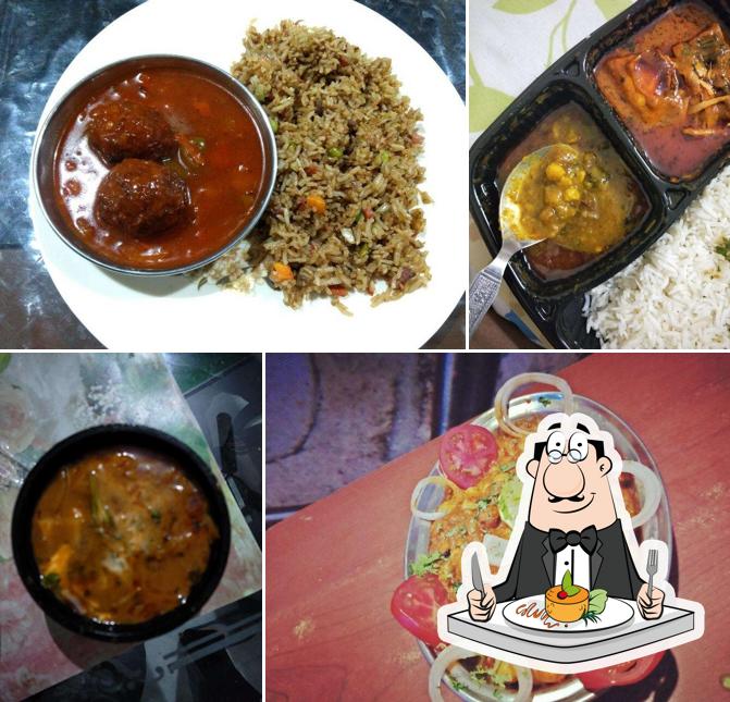 Food at The Hungry Hobbit
