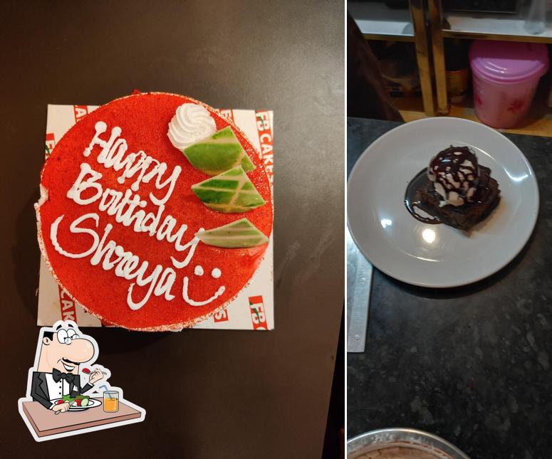 Food at Vdelight waffles, Ice cream & more