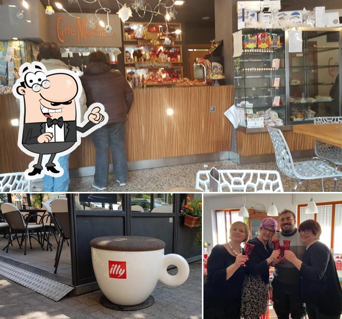 Dai un'occhiata agli interni di Caffemacchiato