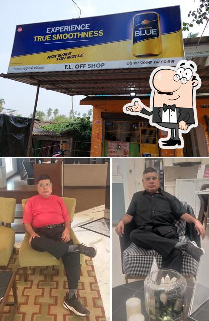 F.L OFF SHOP