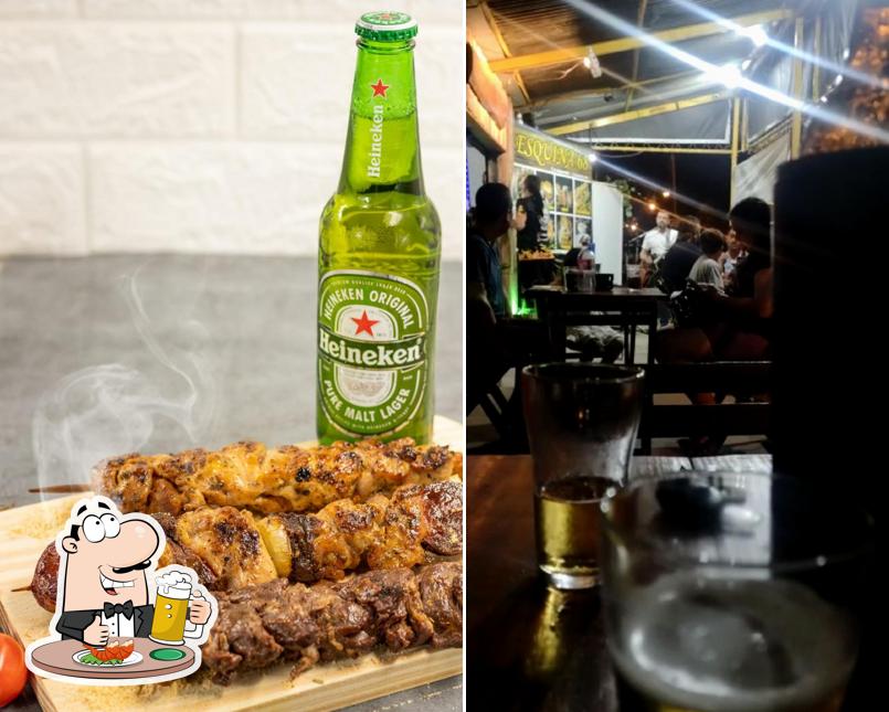 Desfute uma tulipa de cerveja leve ou escura