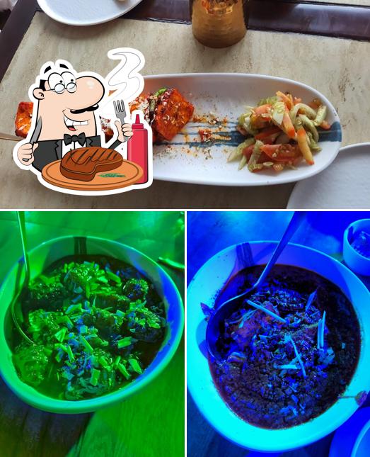 Get meat dishes at Gyani ji ka khalsa dhaba (since1976)