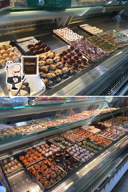 Guarda la immagine di Pasticceria Rizzotti