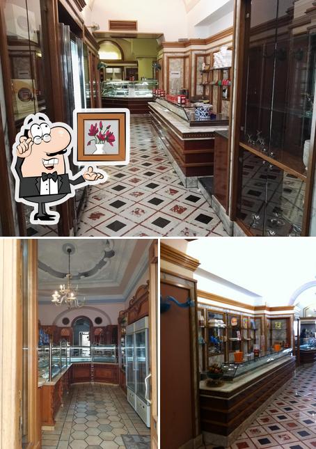 Gli interni di Bar Pasticceria F.lli Pelosi