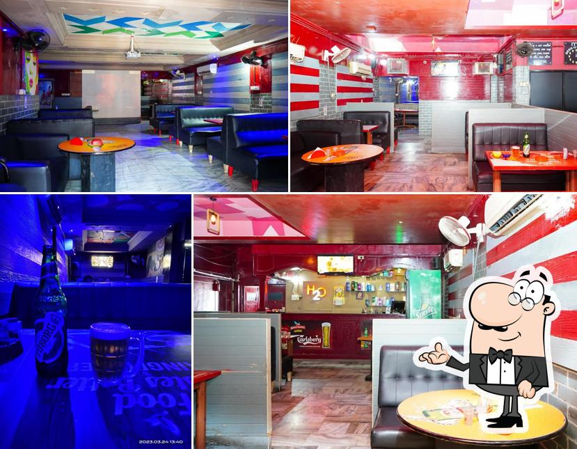 Check out how H2O BAR looks inside