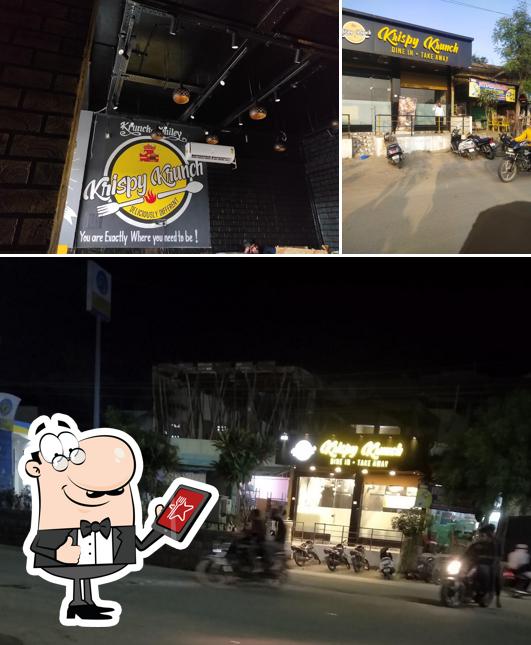 The exterior of Krispy krunch