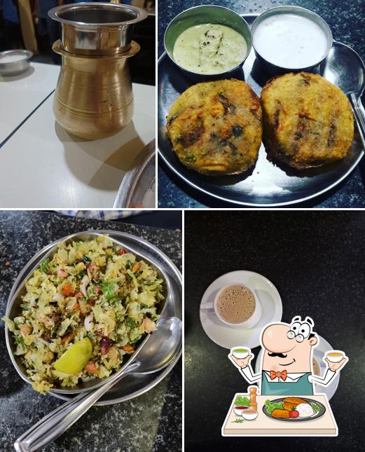 Meals at Badshahi Lodging & Boarding