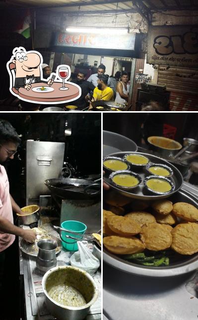 Meals at Darbar Bhajiya House