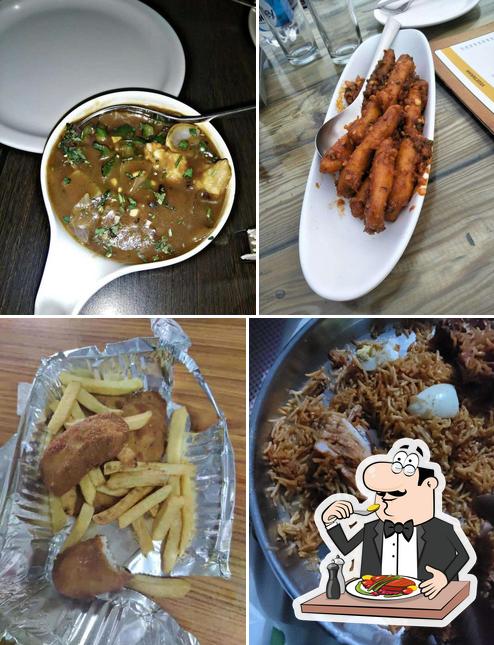 Food at Lemon Grass Restaurant