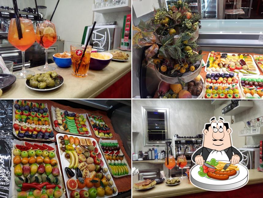 Cibo al Pasticceria Gelateria Caffetteria Bar Carusotto Giacinto