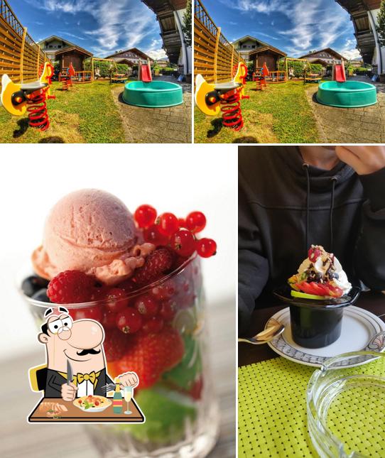 La foto di cibo e area giochi da Mannis Eis & Gelato