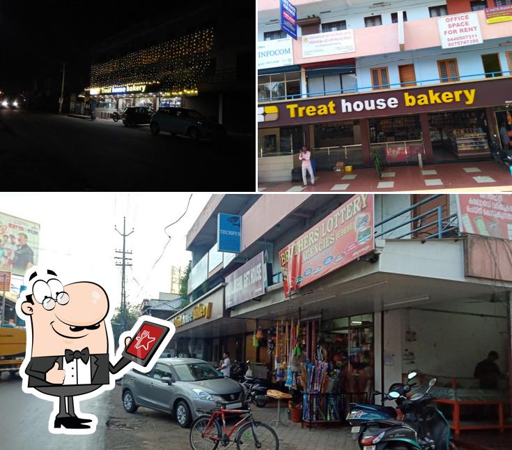 The exterior of Treat House Bakery