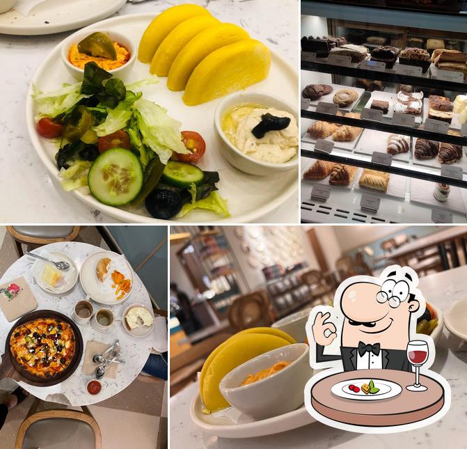 Meals at Third Wave Coffee